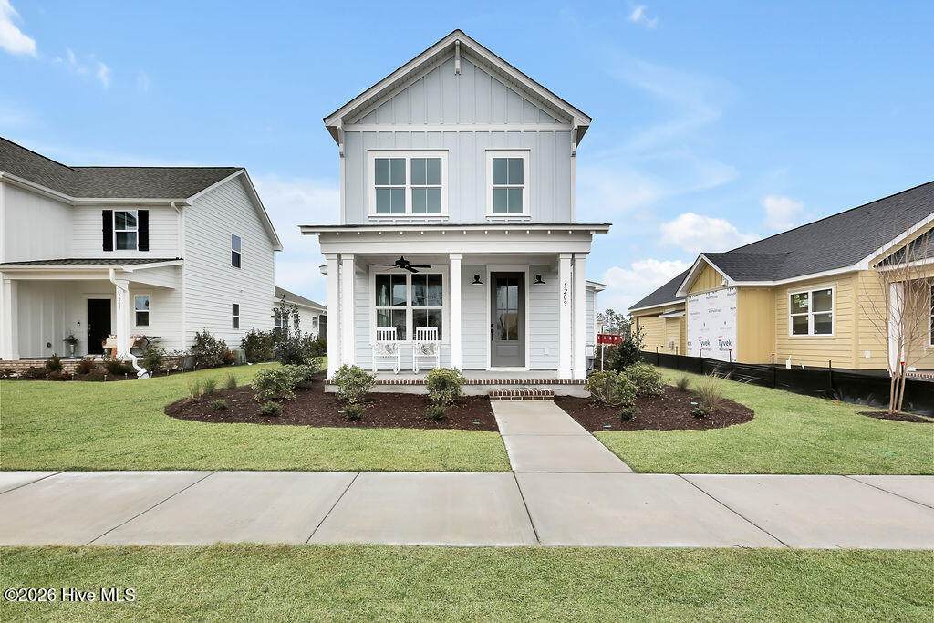 5209 Moonshell Loop - Photo 1