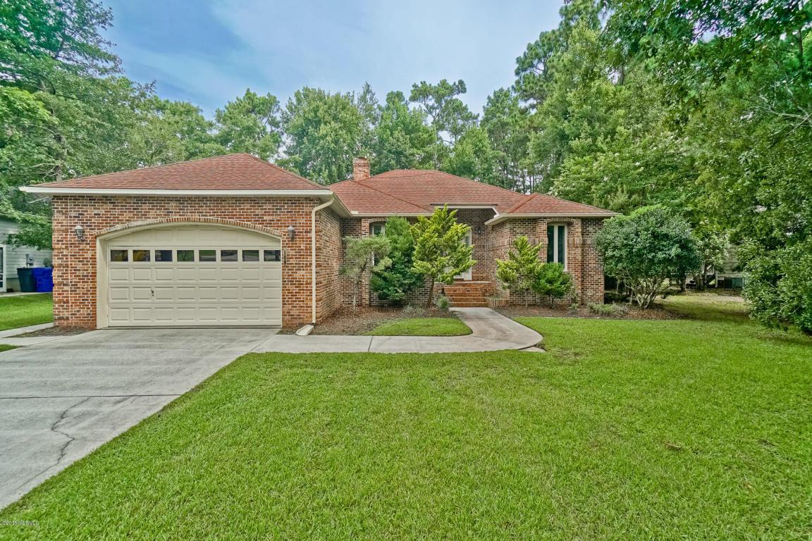 109 Country Club Drive - Photo 1