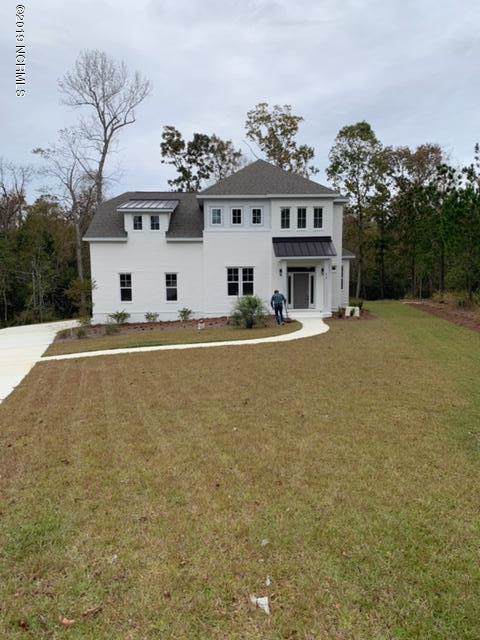 415 Compass Point - Photo 1