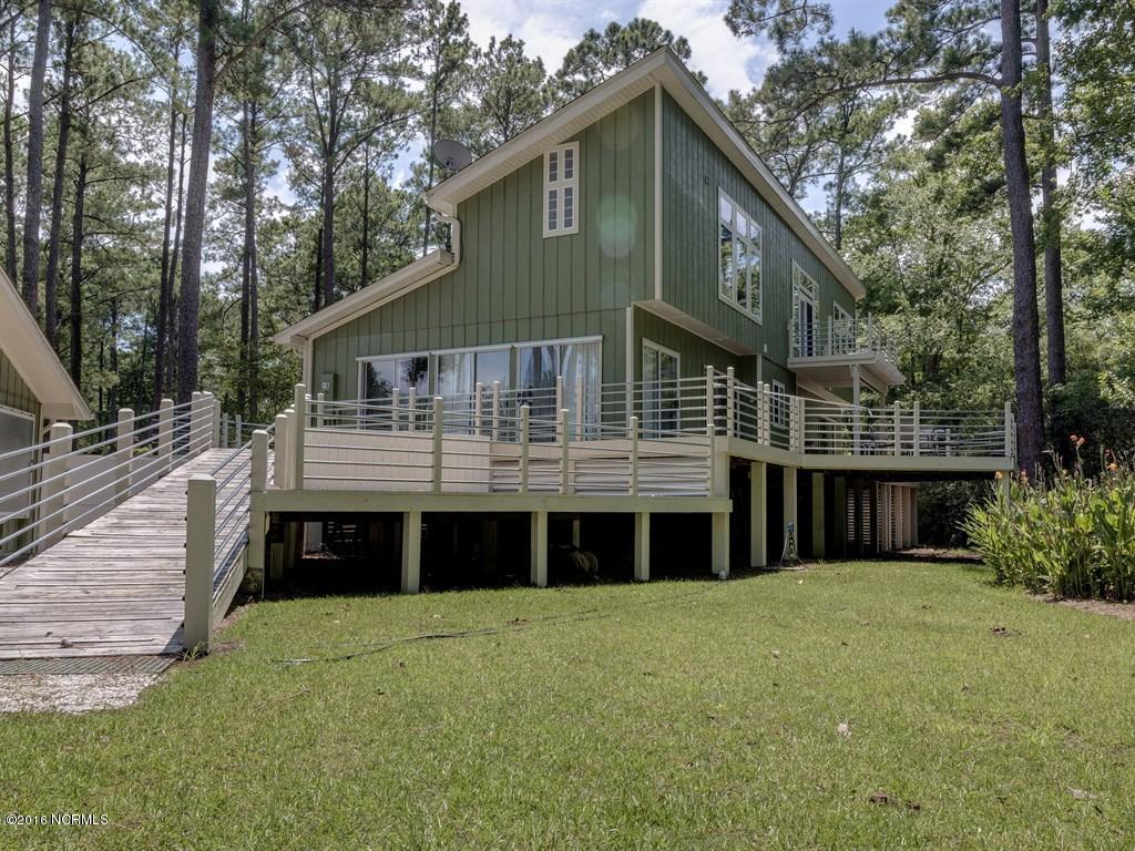 7403 Brigantine Boulevard, Oriental, NC 28571 (MLS #90098032) :: Century 21 Sweyer & Associates
