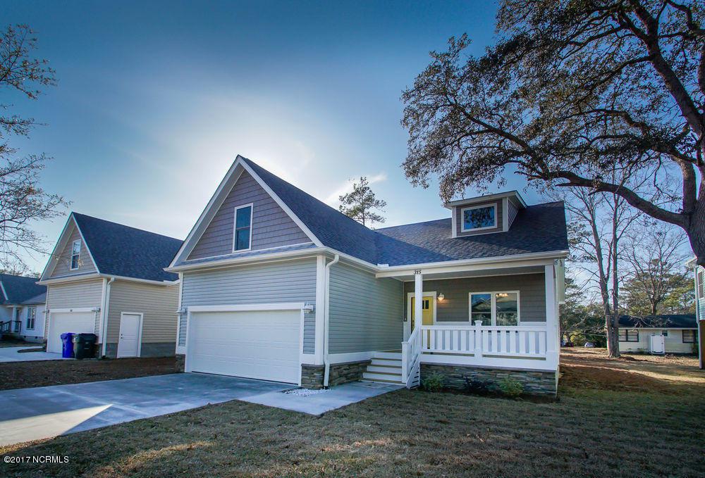 315 49th Street - Photo 1