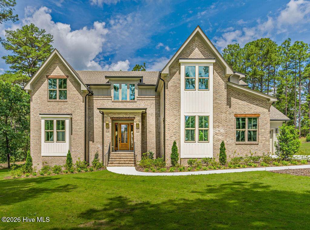 305 Sloan Lane - Photo 1