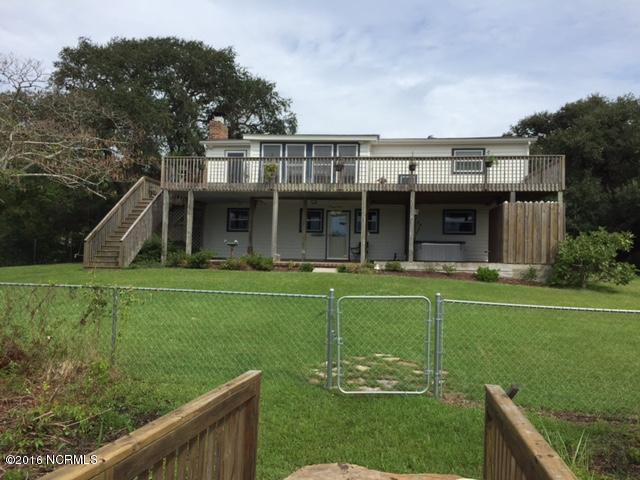 120 SE 8th Street, Oak Island, NC 28465 (MLS #100001400) :: Century 21 Sweyer & Associates