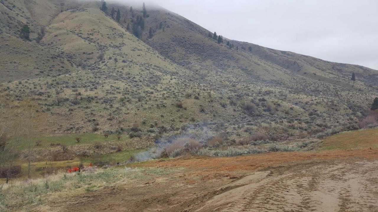 1409 Pitcher Canyon Rd - Photo 1