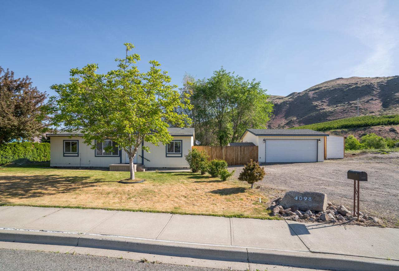 4098 Blue Rock Dr - Photo 1