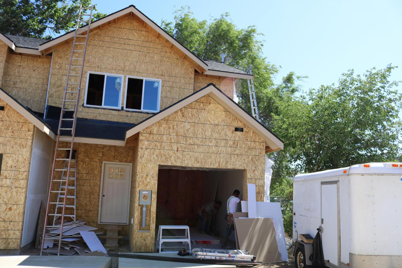 301 River Park Ave - Photo 1