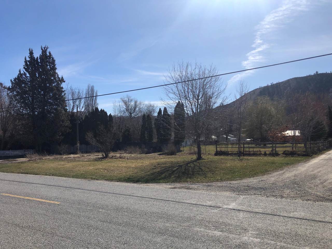 5825 Pioneer Dr - Photo 1