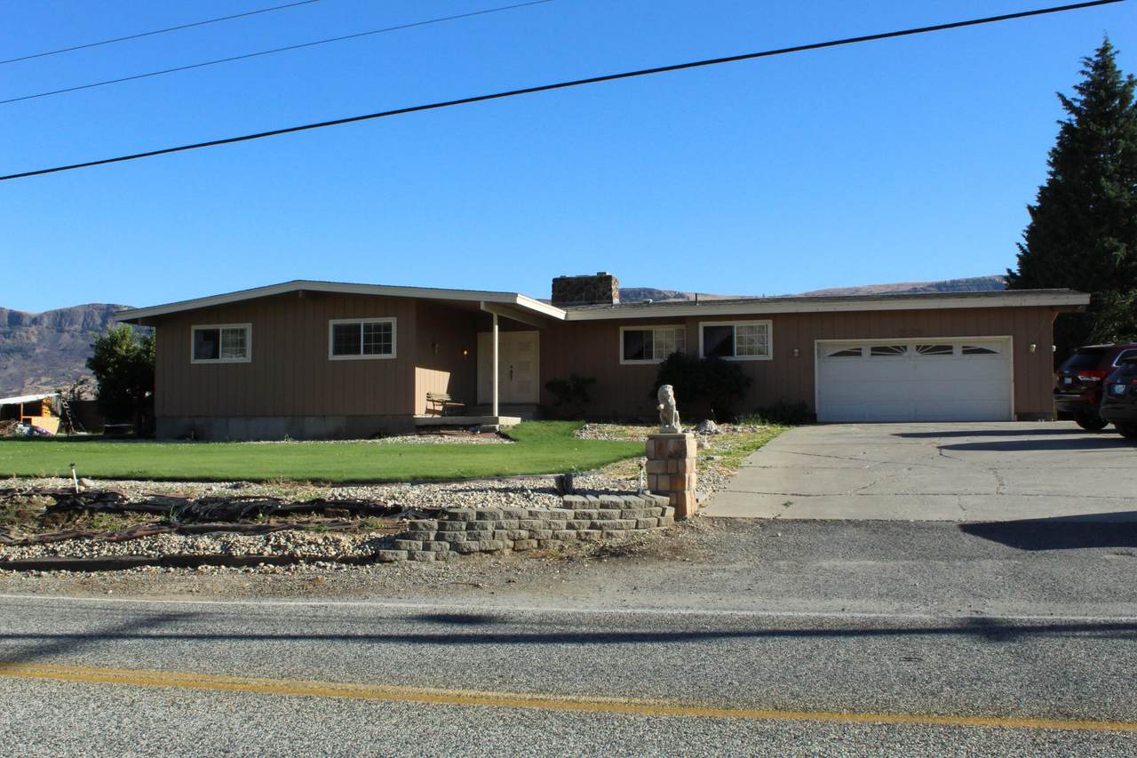3198 Rock Island Rd - Photo 1