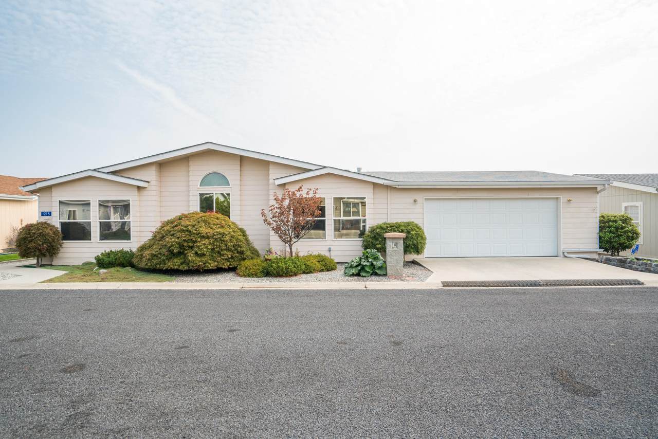 1215 Gilcrest St - Photo 1
