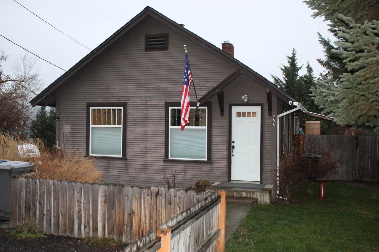 646 Colorado Ave - Photo 1