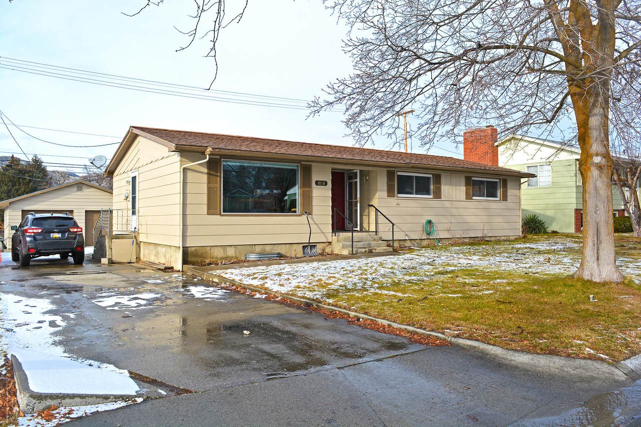 1018 Camas St - Photo 1