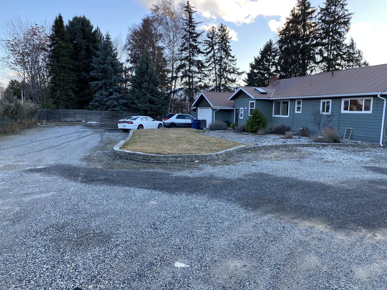 2710 Sunset Hwy - Photo 1
