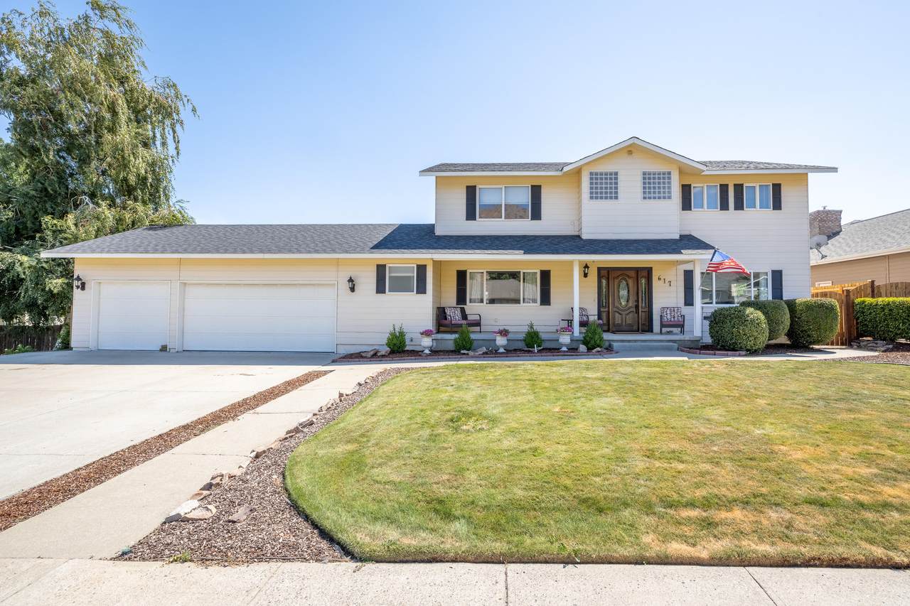 617 Chinook Dr - Photo 1
