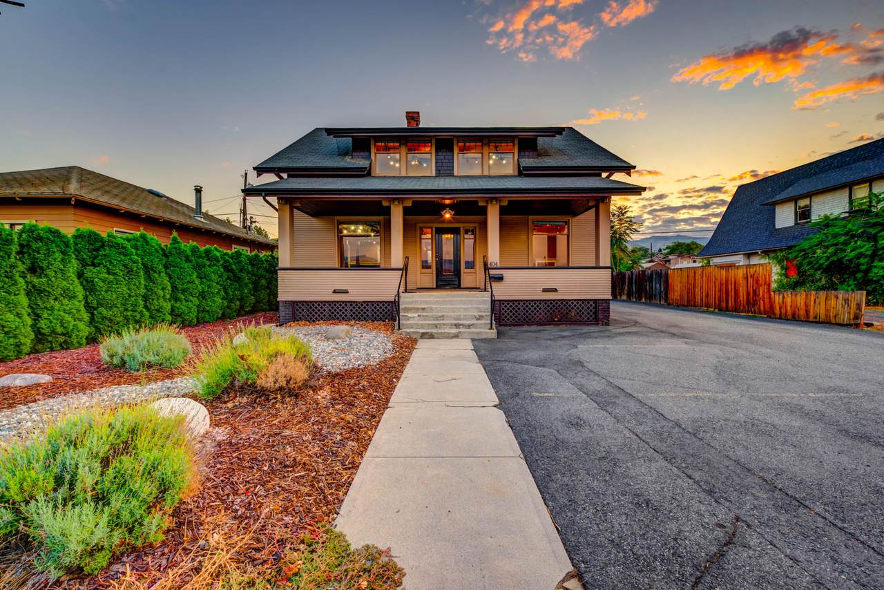 404 Chelan Ave - Photo 1
