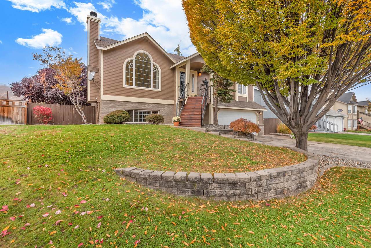 1308 Brown St - Photo 1