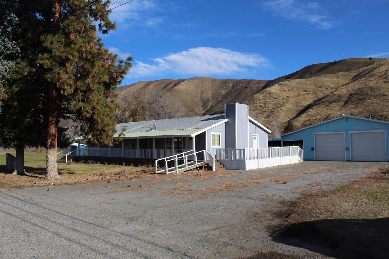 4265 Old Monitor Rd - Photo 1