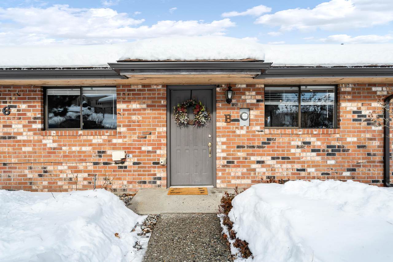 1826 Rocklund Dr - Photo 1