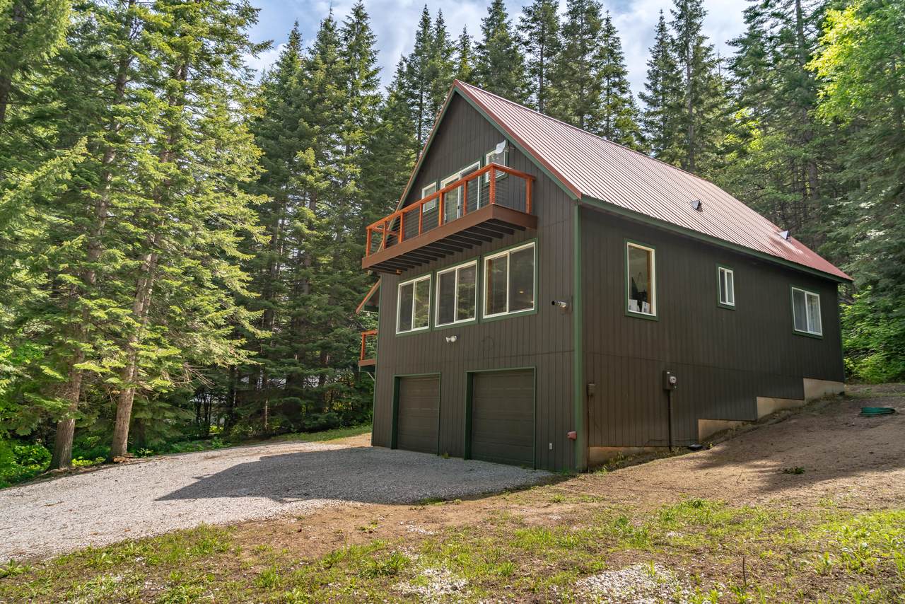 17015 Lupine Dr - Photo 1