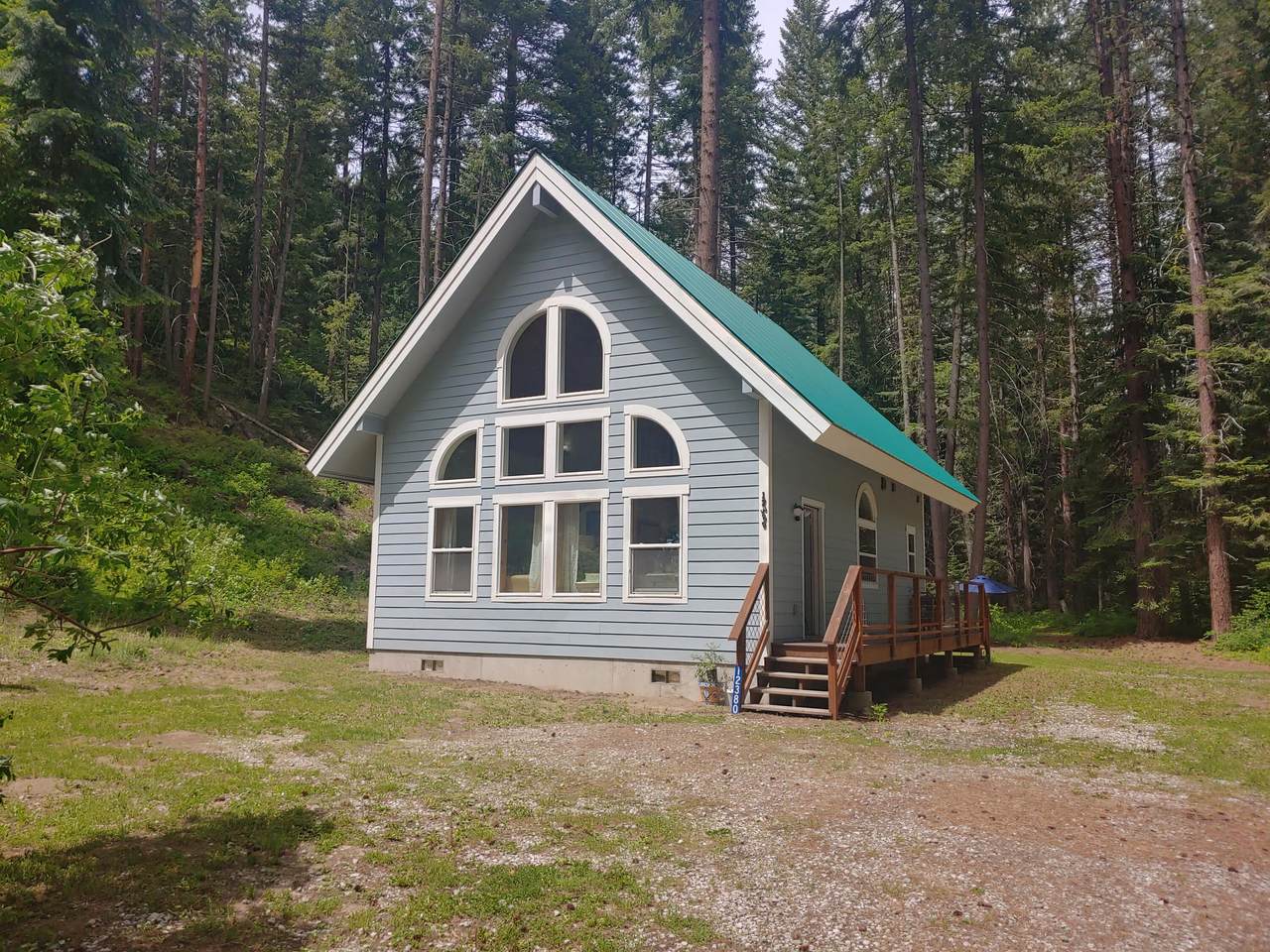 12380 Hill St - Photo 1