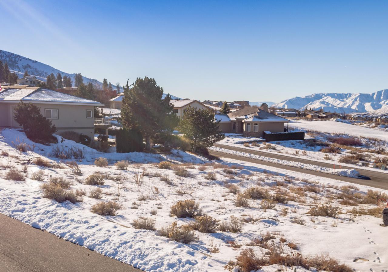 307 Desert View Pl - Photo 1