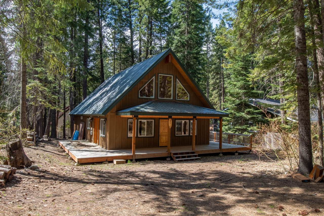 22410 Shetland Rd - Photo 1