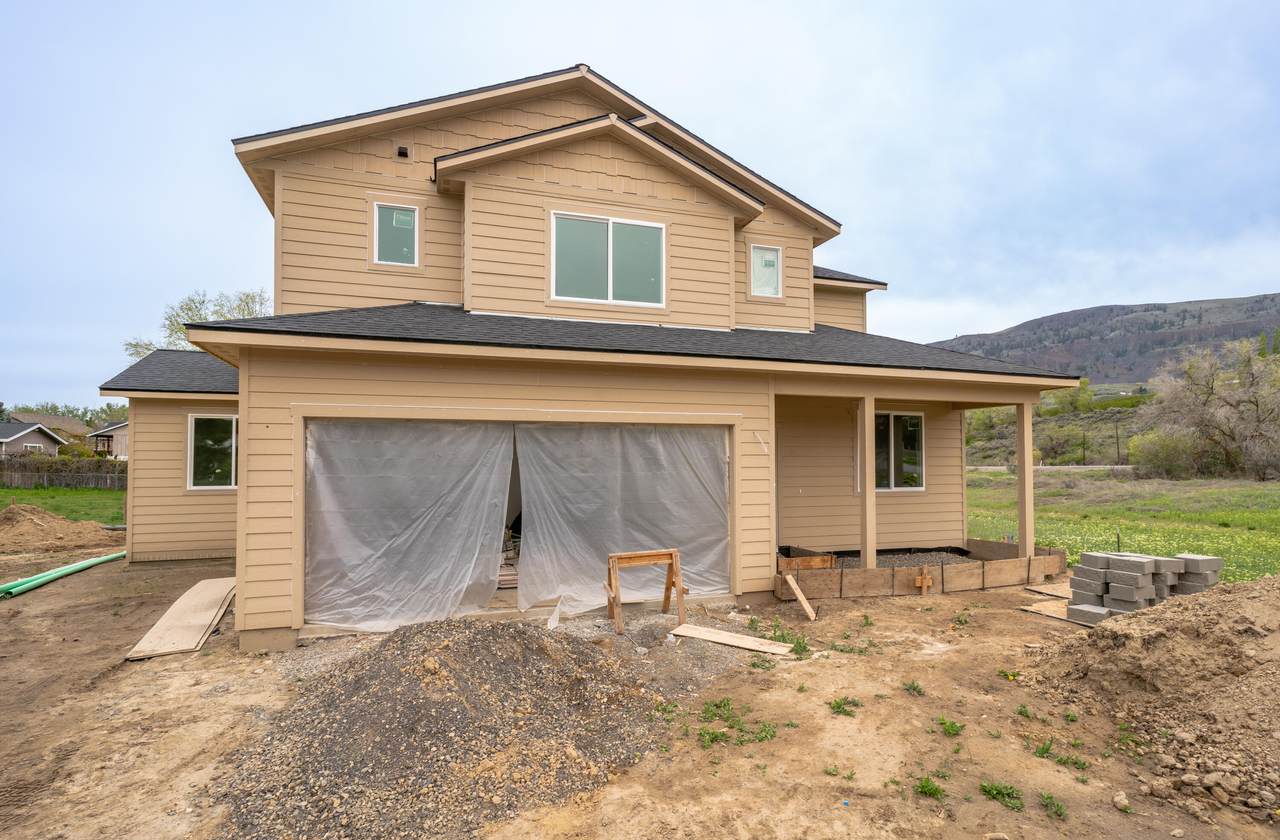 2854 Arizona Blvd - Photo 1
