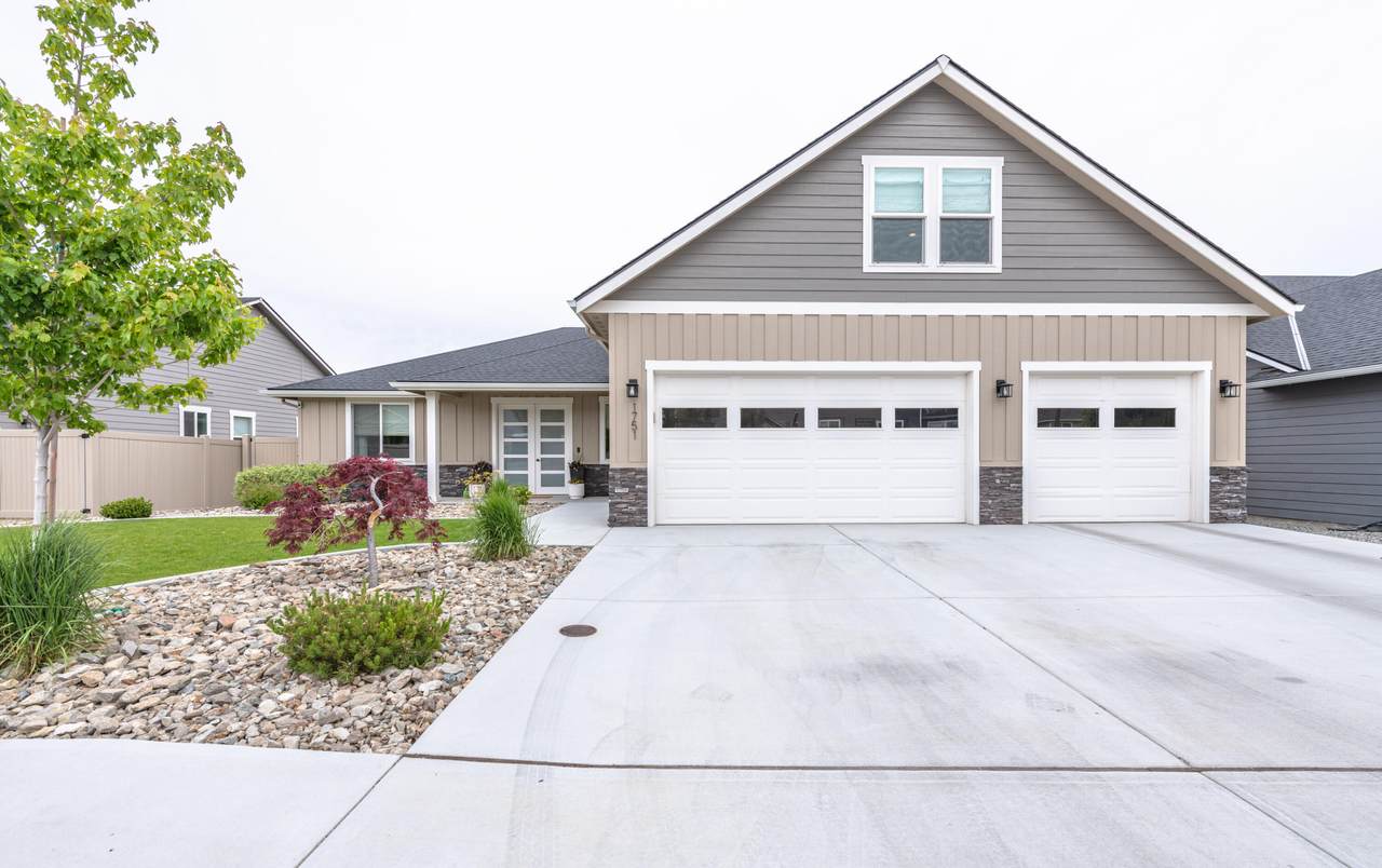 1751 Brambling Brae Ln - Photo 1
