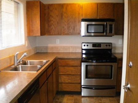 1826 Rocklund Dr - Photo 1