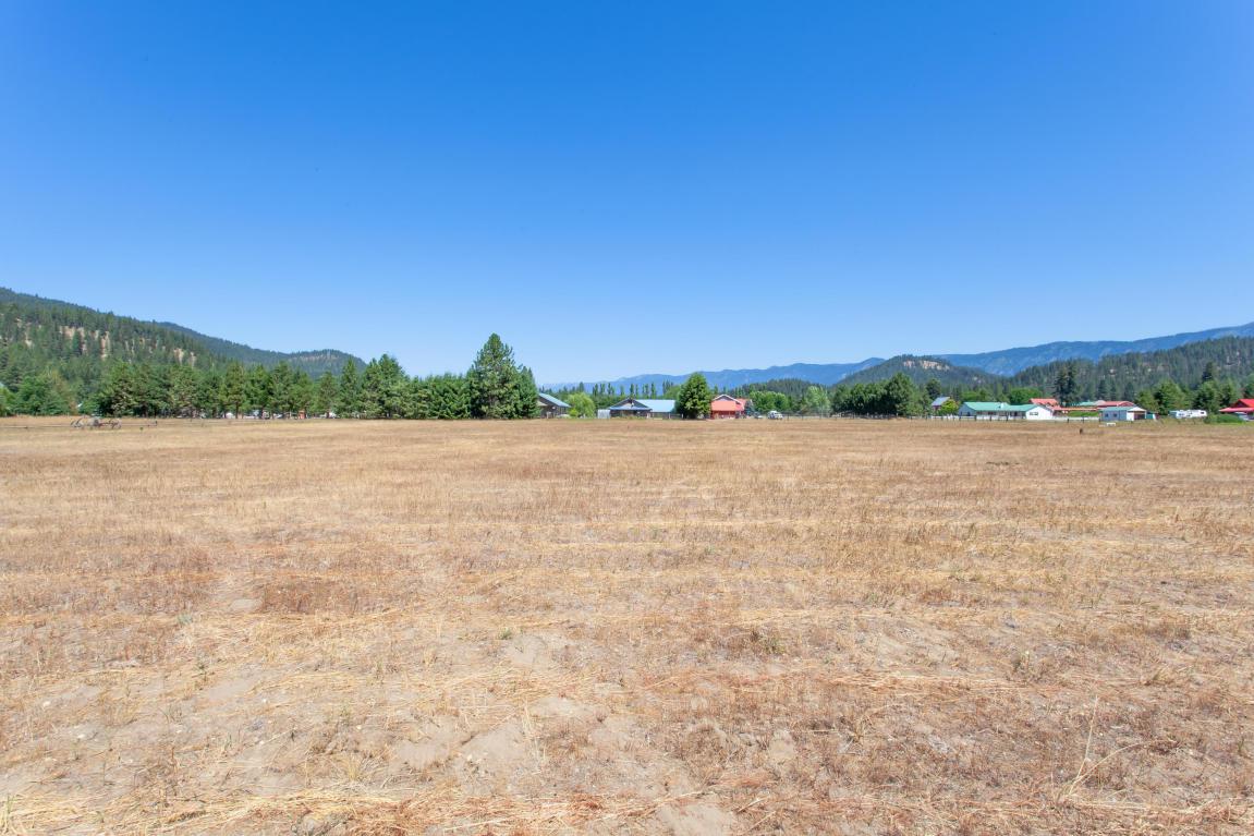 152 Wilcox Ln - Photo 1
