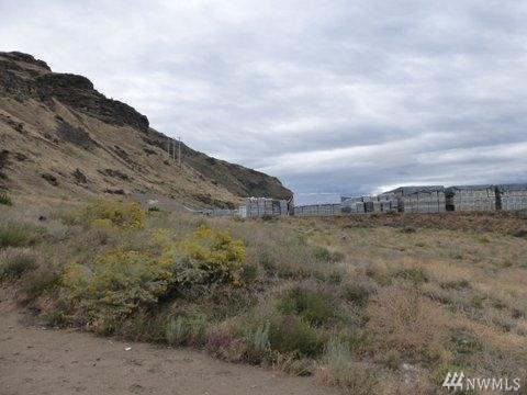 NNA Cascade Ave - Photo 1