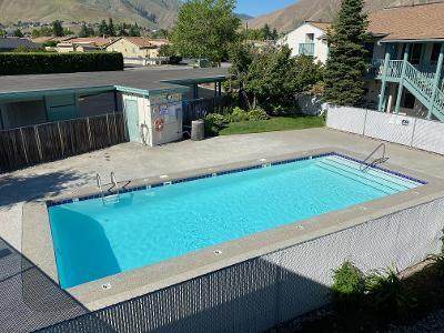 10 Cove Ave - Photo 1