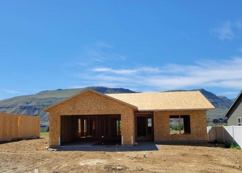 448 Hammond Ln - Photo 1