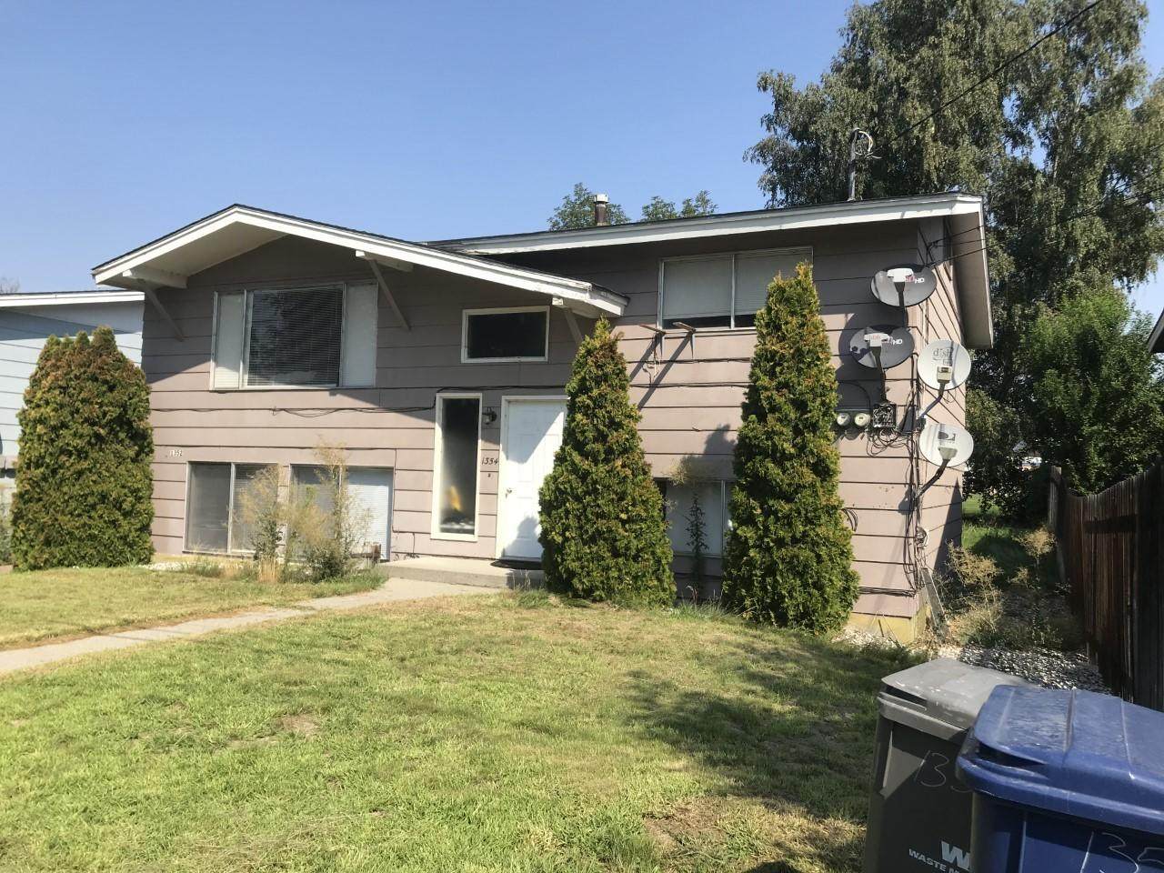 1352/1354 Clements Circle - Photo 1