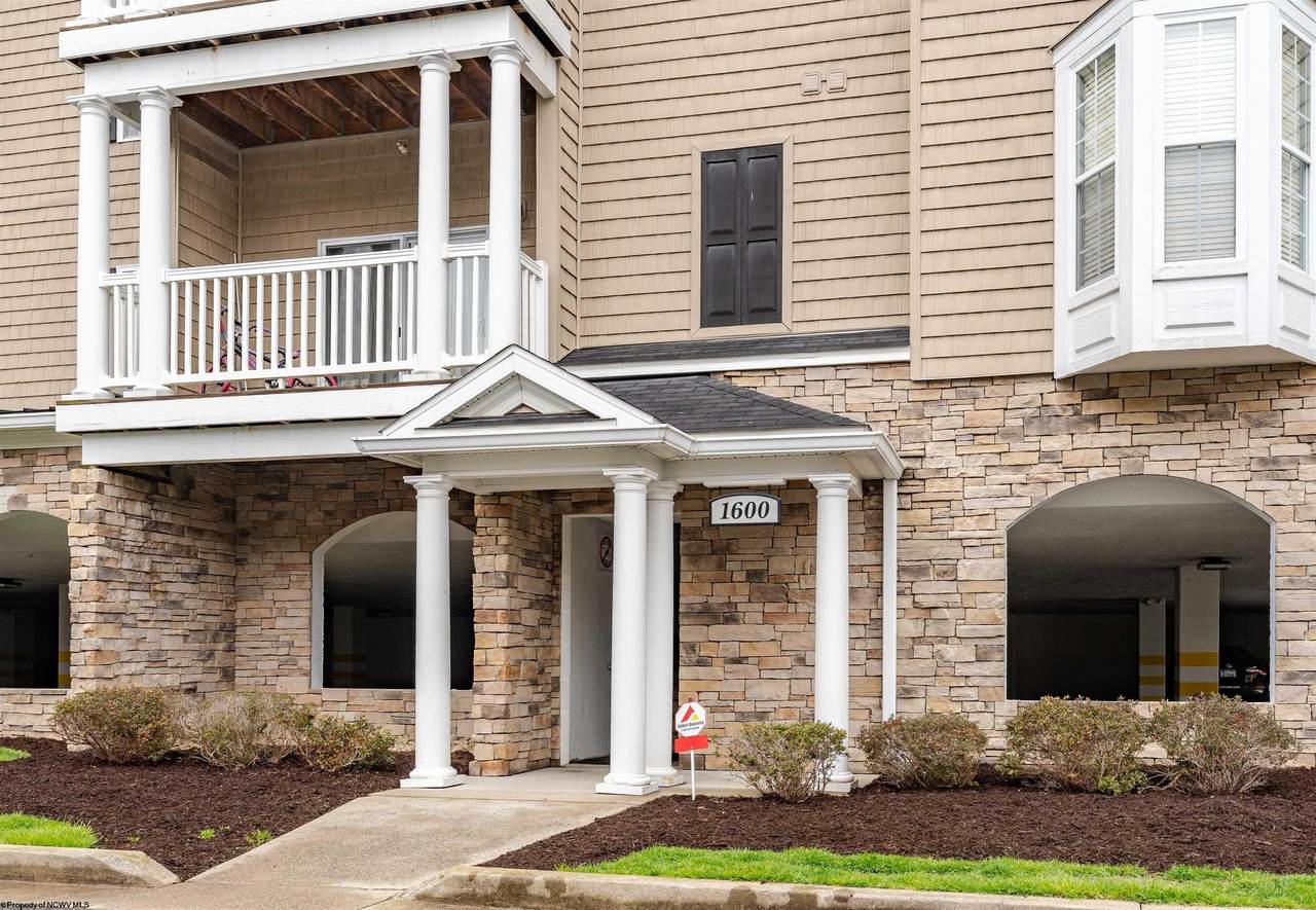 1623 Suncrest Village - Photo 1