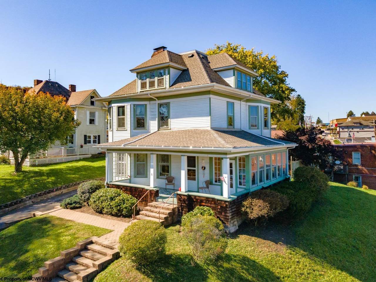 8 River Street - Photo 1