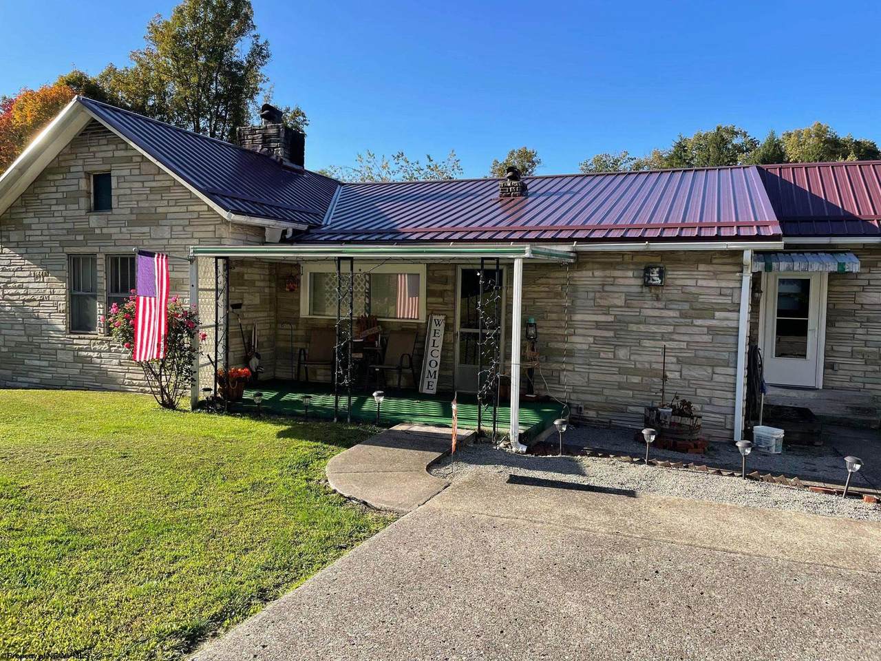 2237 Tallmansville Road - Photo 1