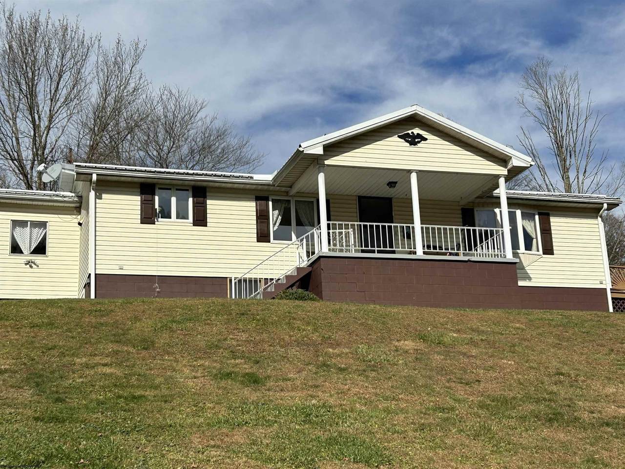 118 Middle Fork Road - Photo 1