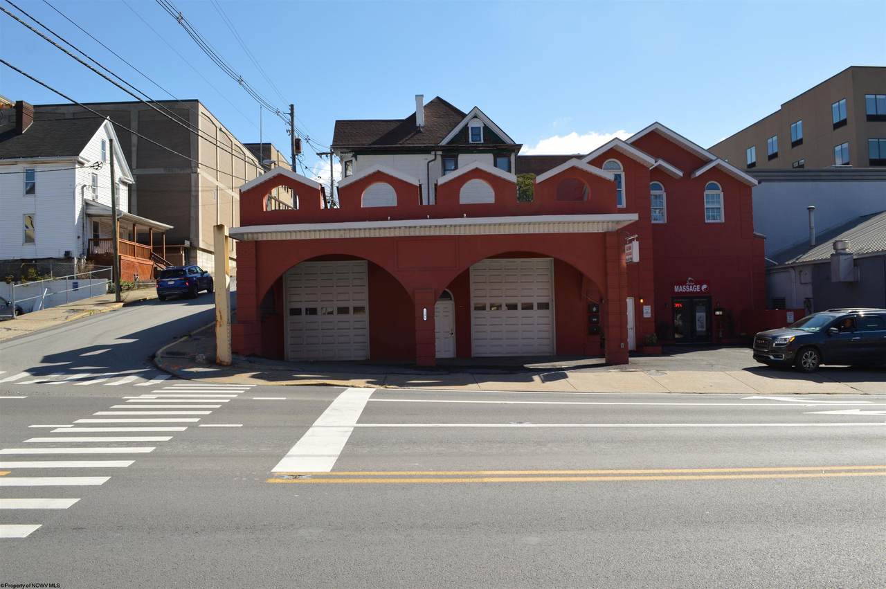 1396 University Avenue - Photo 1