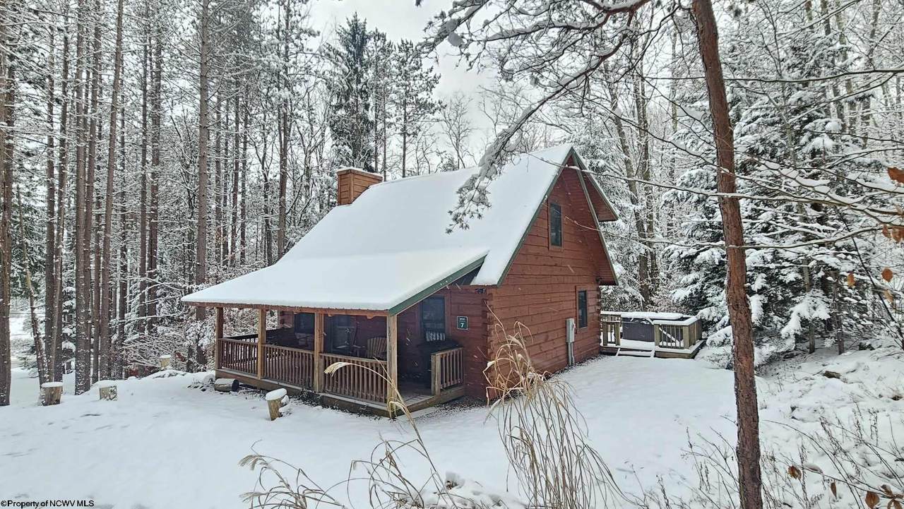 101 Pines Drive - Photo 1