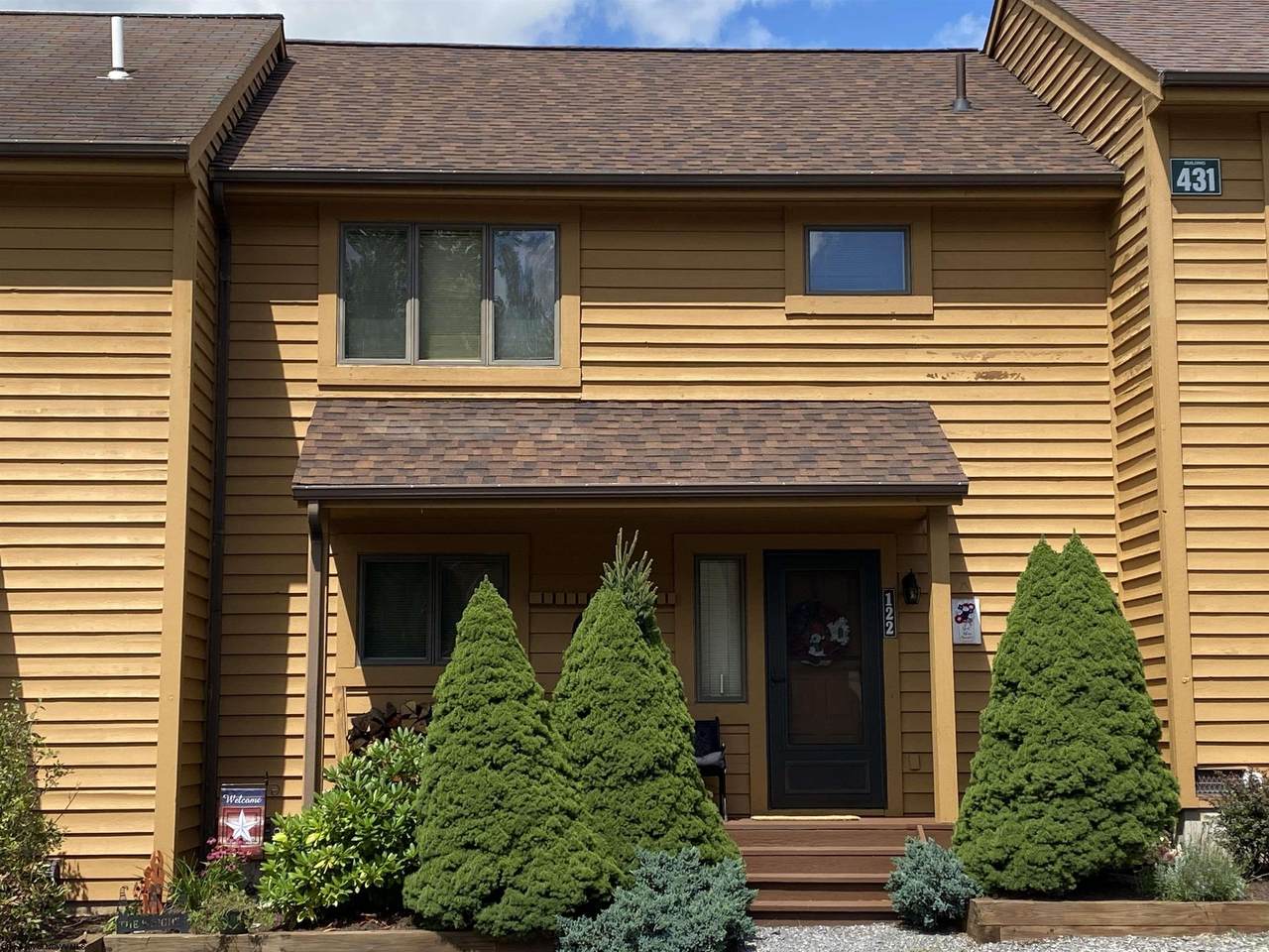 431 Deerfield Circle - Photo 1