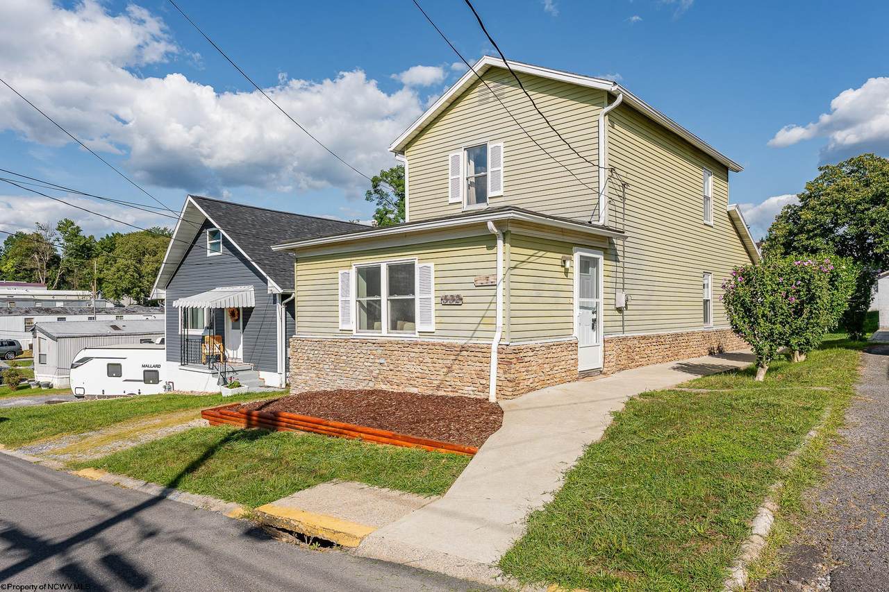 532 & 532 1/2 Herman Avenue - Photo 1