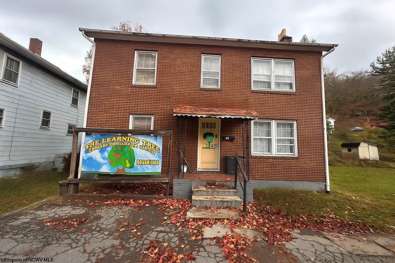 641-643 Main Street - Photo 1