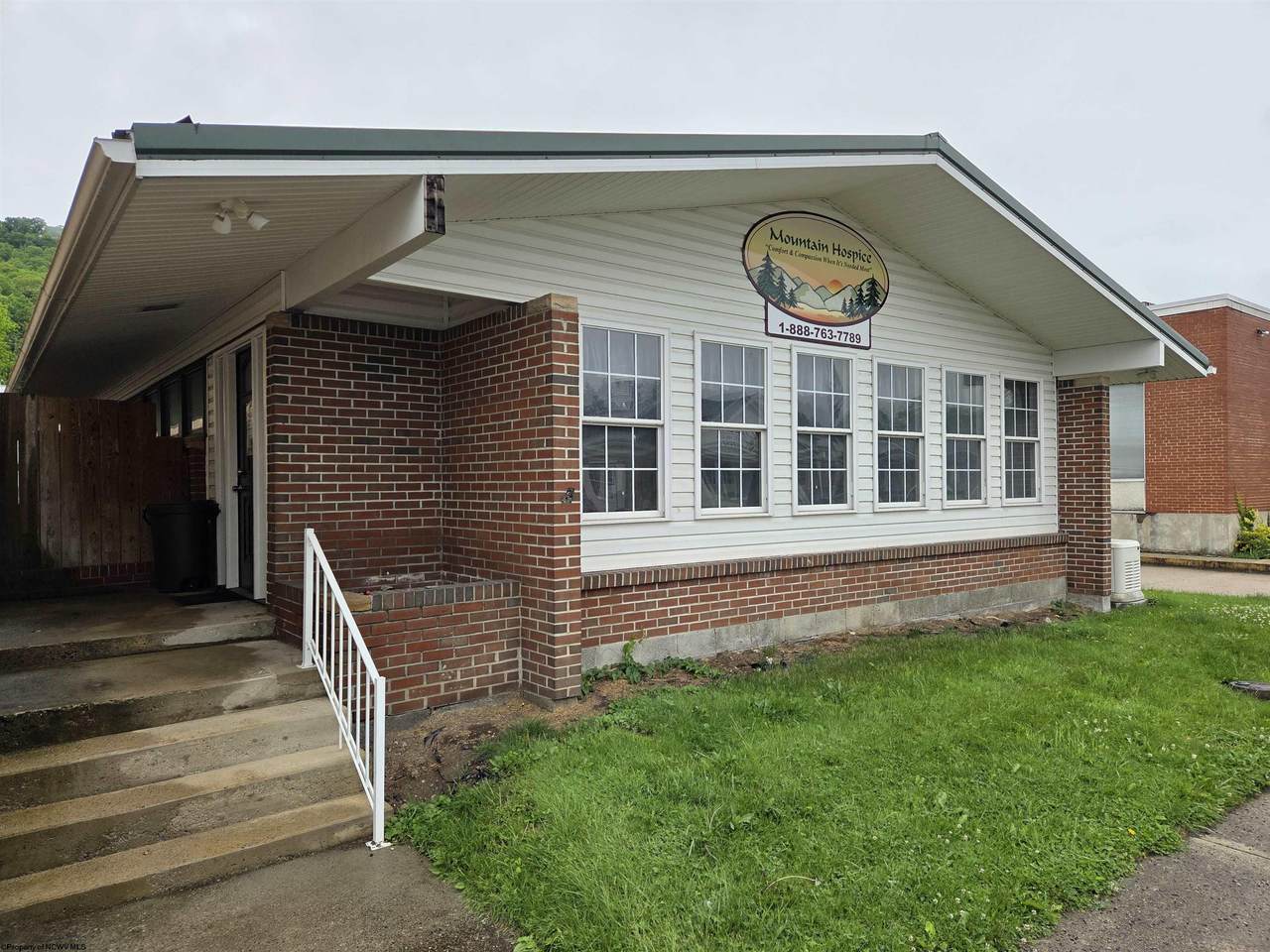 229 Walnut Street - Photo 1