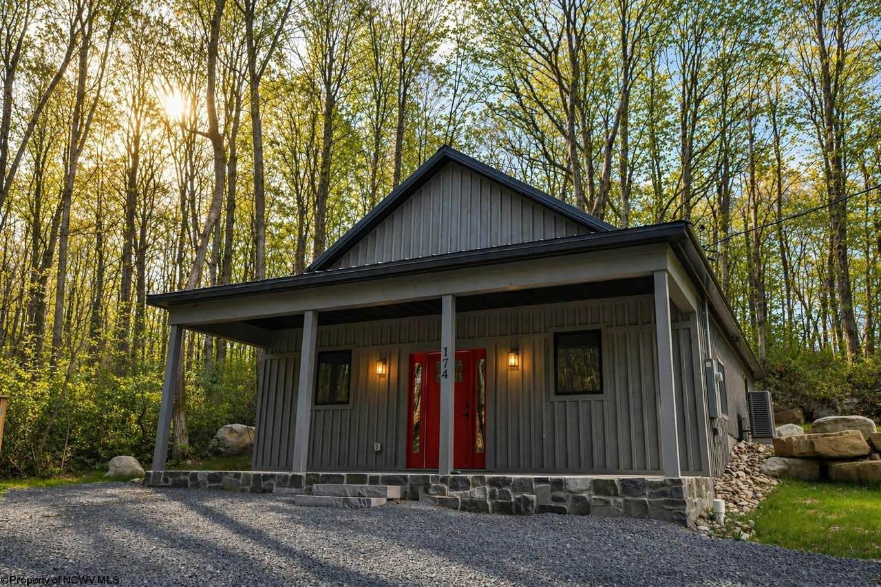 174 Dogwood Lane - Photo 1
