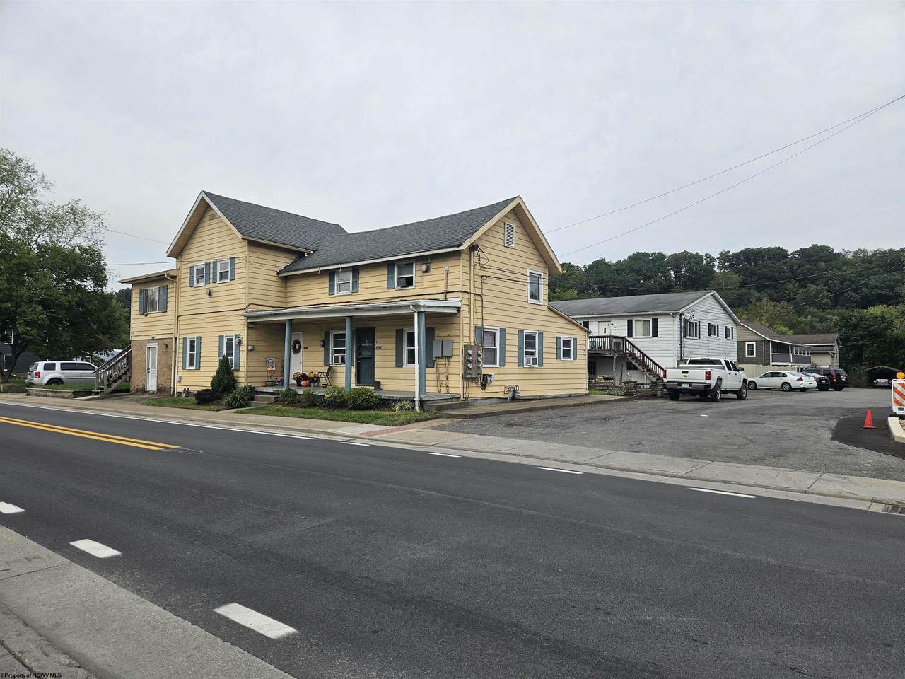 1448 Main Street - Photo 1