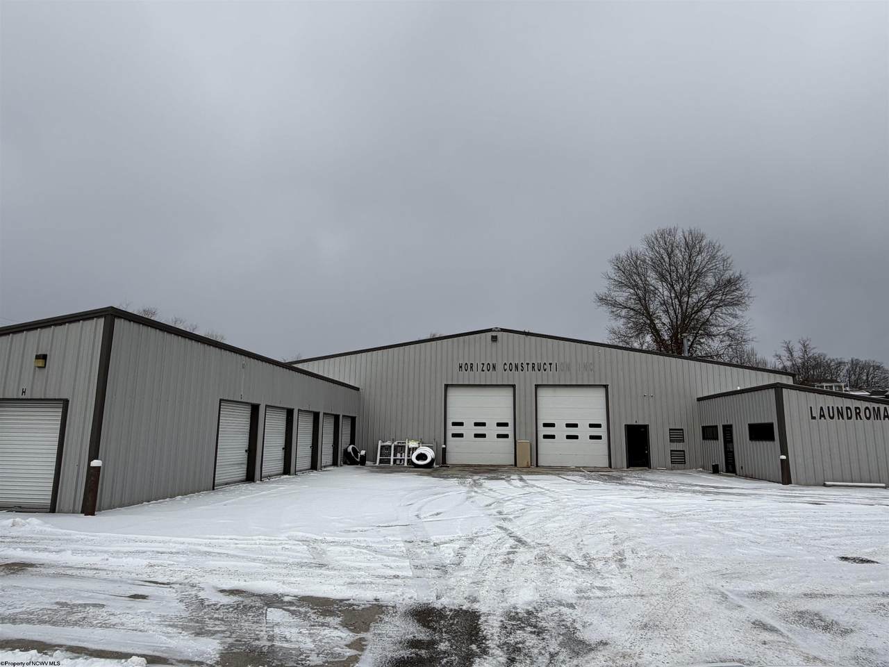 100 Tan Street - Photo 1