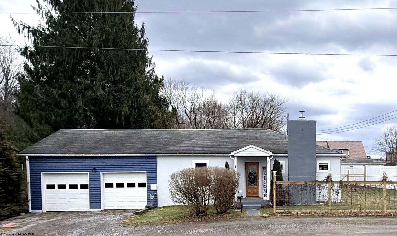 1 Knapp Street - Photo 1