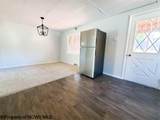 15 Trump Avenue - Photo 3