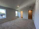 709 Hardman Drive - Photo 9