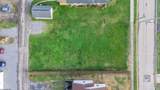 904 Dudley Avenue - Photo 2